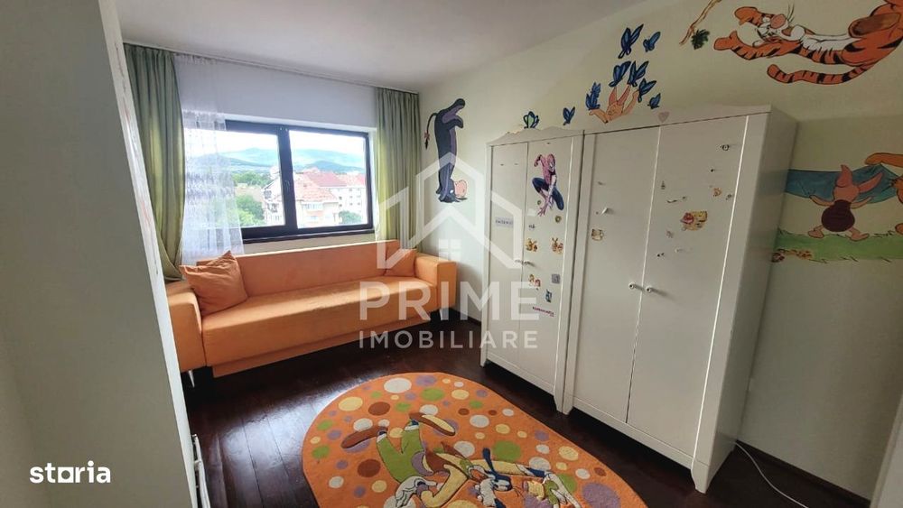 Apartament cu 3 camere de inchiriat in zona CENTRU