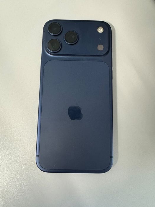 iPhone 17 Pro Мах, 256 ГБ / #СР32143