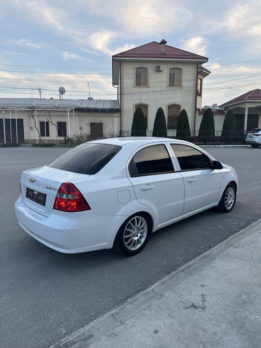 Chevrolet Nexia 3 Avtomat