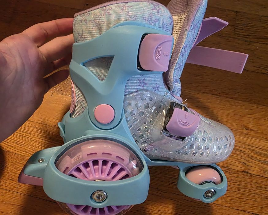 BYOX Регулируеми кънки с PVC колелца LITTLE BEETLE Frozen GIRL XS/26-29/
