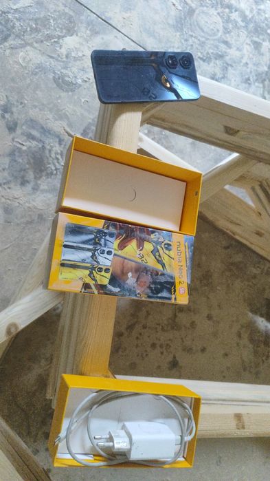 Nubia Neo 2    12 256