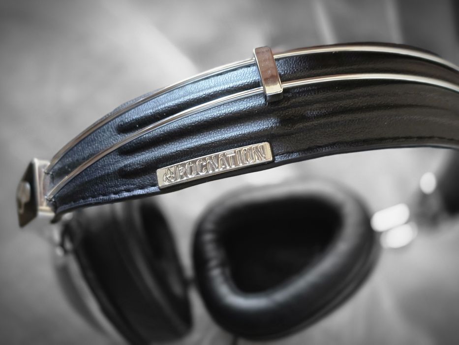 Casti cu fir Skullcandy Rocnation Headphone nu Bluetooth