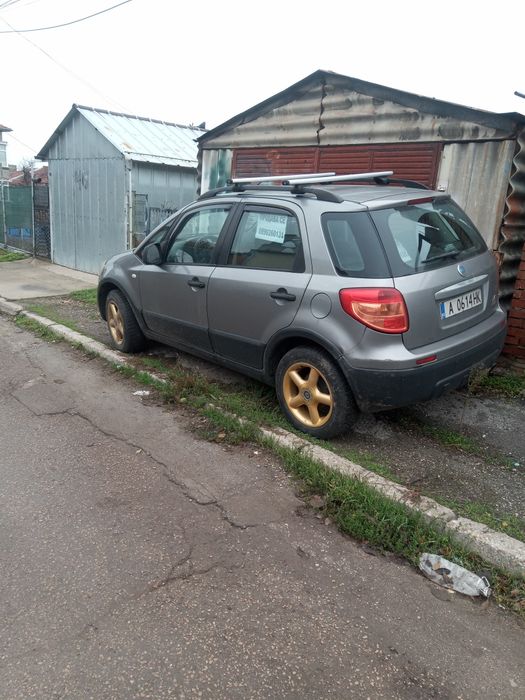 Лек автомобил Фиат седичи