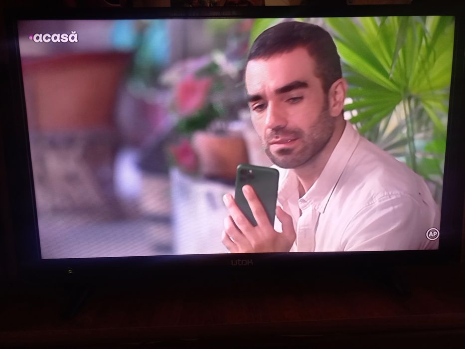 Vând tv utok  în stare buna