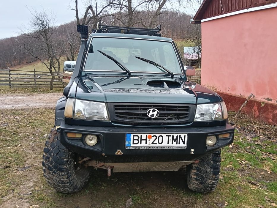 Vând Hyundai Galloper