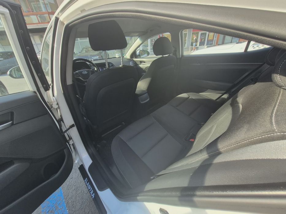 Hyundai Elantra 2016 motor 1.6 benzina+gpl