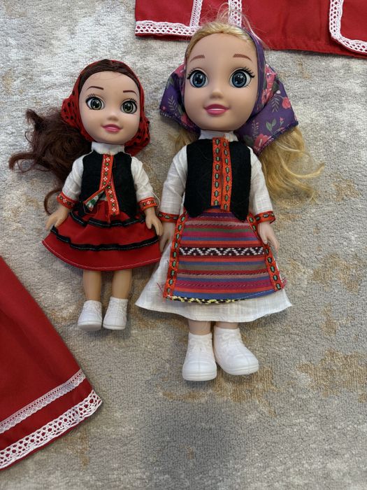 Costum popular 104 si papusi muzicale