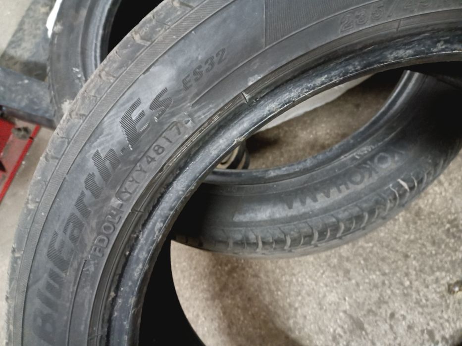 Летни гуми 235 45 17 YOKOHAMA и LASSA