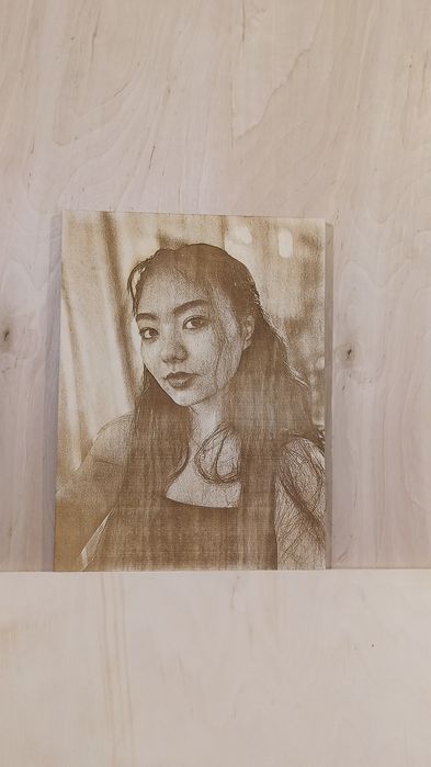 Портрет на дереве