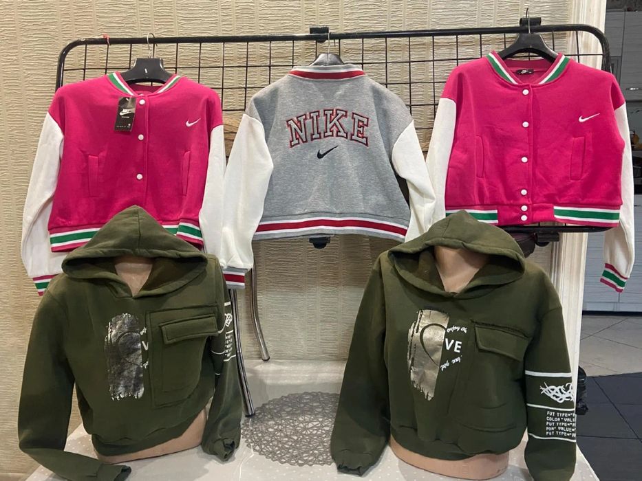 Спортни комплекти