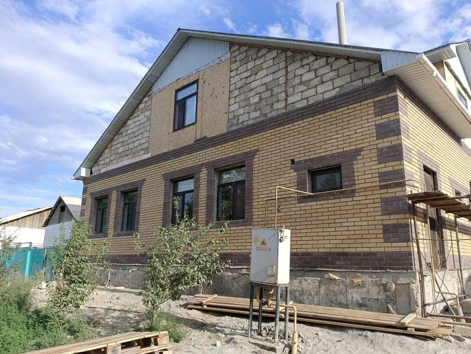 Кирпич облицовочный 68 тенге