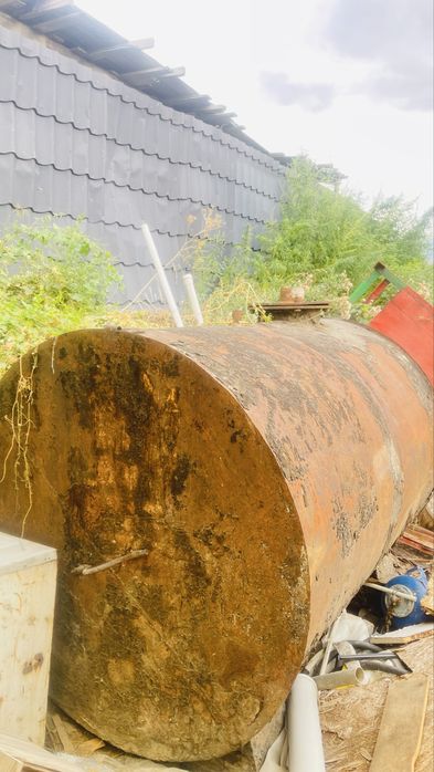 Емкость из под саляры ! Дешево !