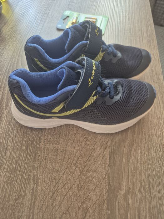 Маратонки за момче 30 номер