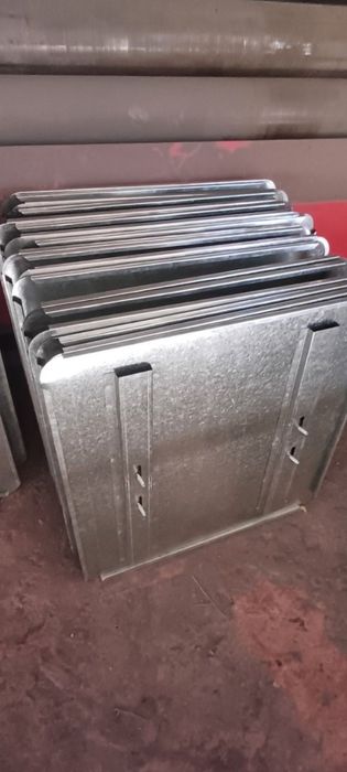 Дорожний знак/ Ҳар хил турдаги йул белгилари