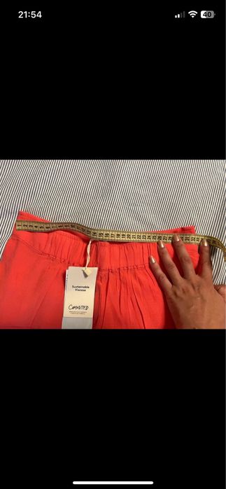 Pantaloni XS Mango