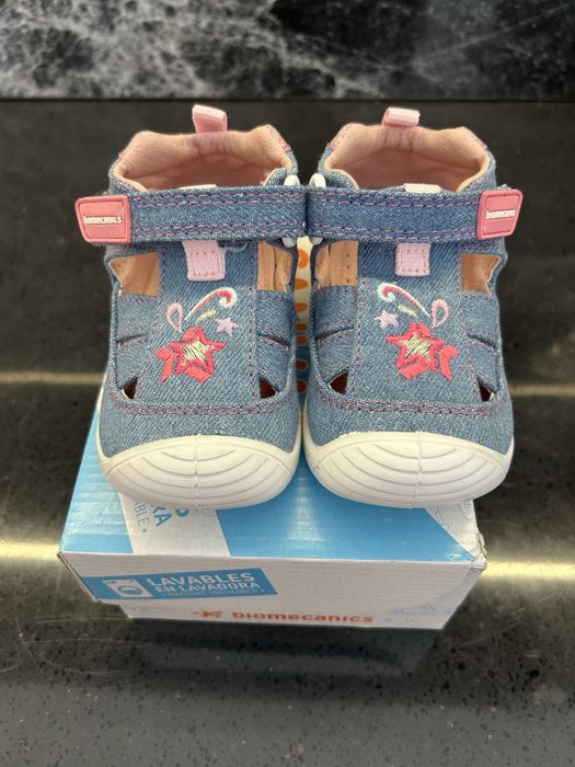 Новые сандалии biomechanics