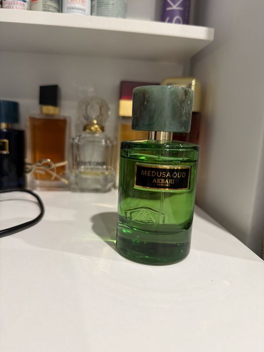 Парфюм Akbari Medusa Oud