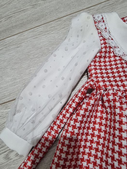 Красивое платье на девочку