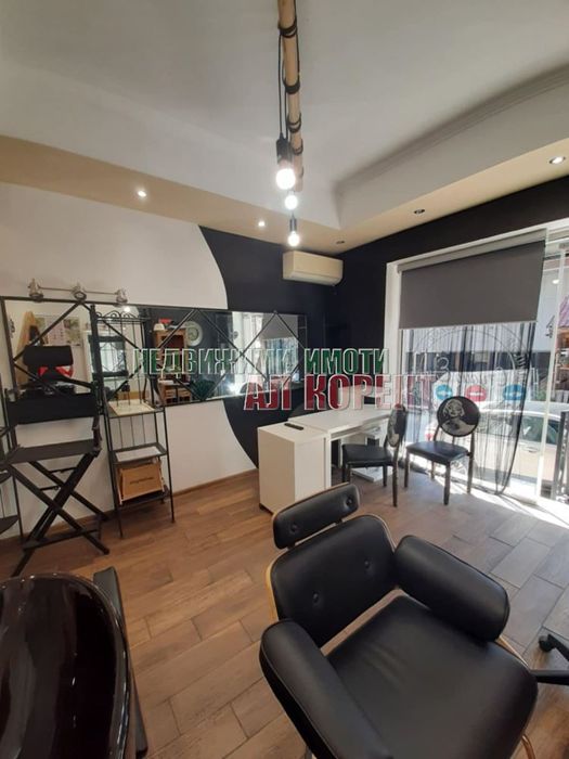 Дава се под наем Офис в Варна, Гръцка махала - 25 кв.м за 650 € - Снимка #6