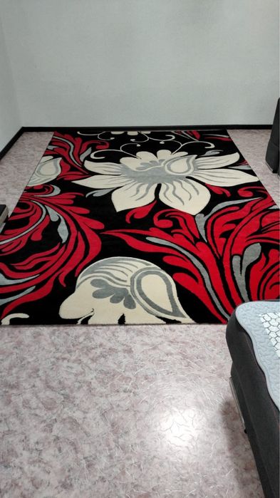 Ковер большой плотный