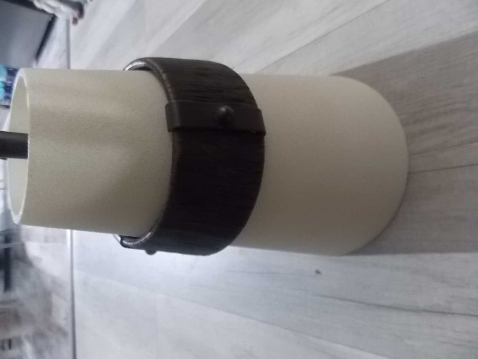 lustre moderne cu 4 brate DEDEMAN - 130 lei, cu 1 brat superb - 160 lei