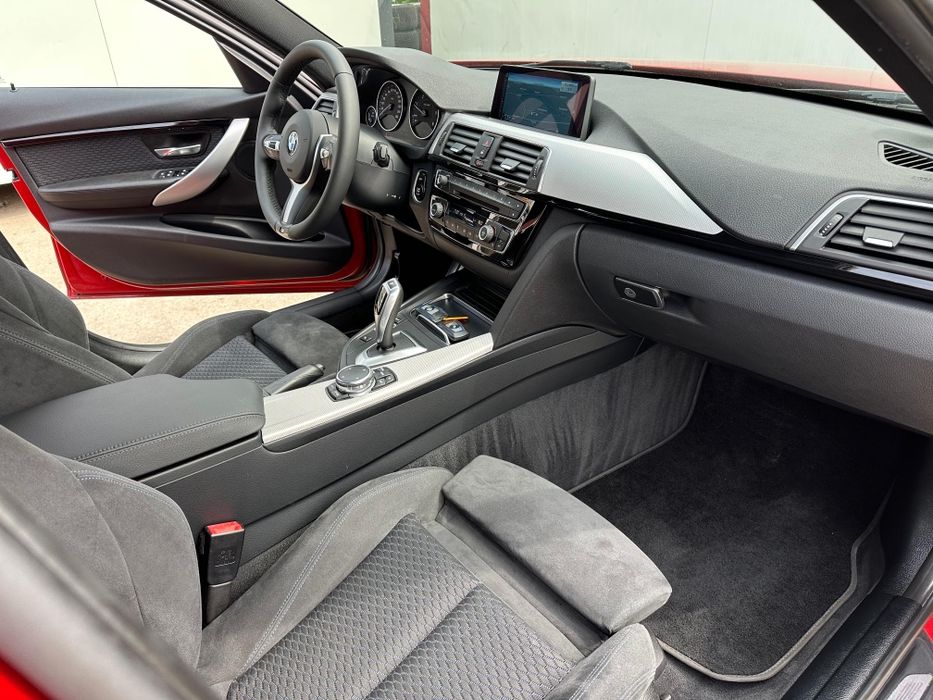 BMW Seria 3 f30 Facelift 320d M Paket 190cp  motor b47 Euro6 Head up moduri Garanție Germania Automat Full Led