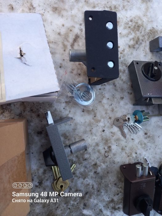 замок новый в упаковке