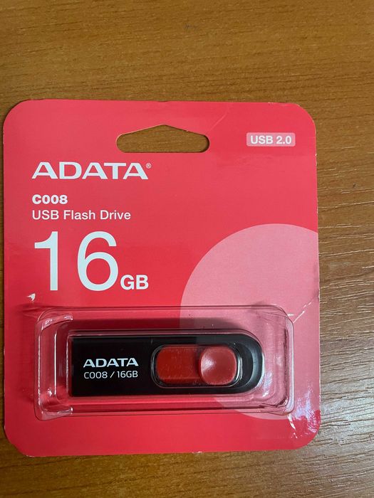 Stick boot ( pentru instalare ) windows 11 + programe, ADATA 16 Gb nou