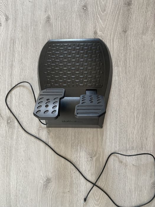 Volan Thrustmaster