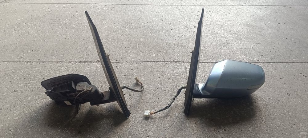 Зеркала на Honda Elysion
