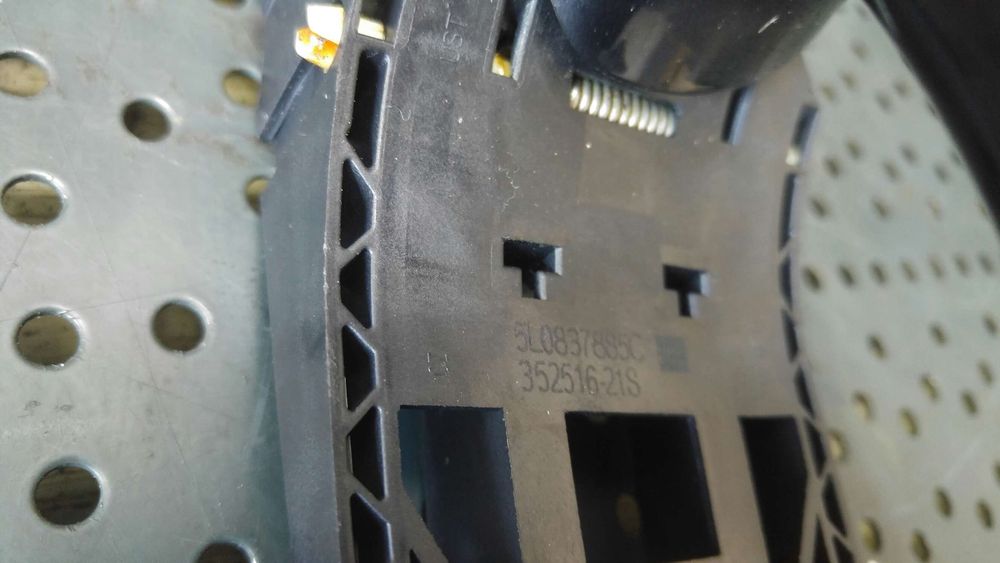 Maner usa dreapta fata skoda octavia 3 5e3 nl3 nr3 5l0837885c