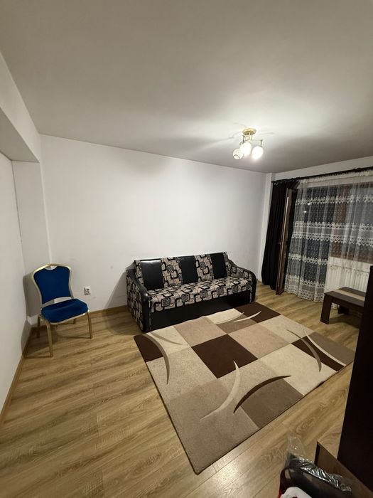 Închiriez apartament 2 camere