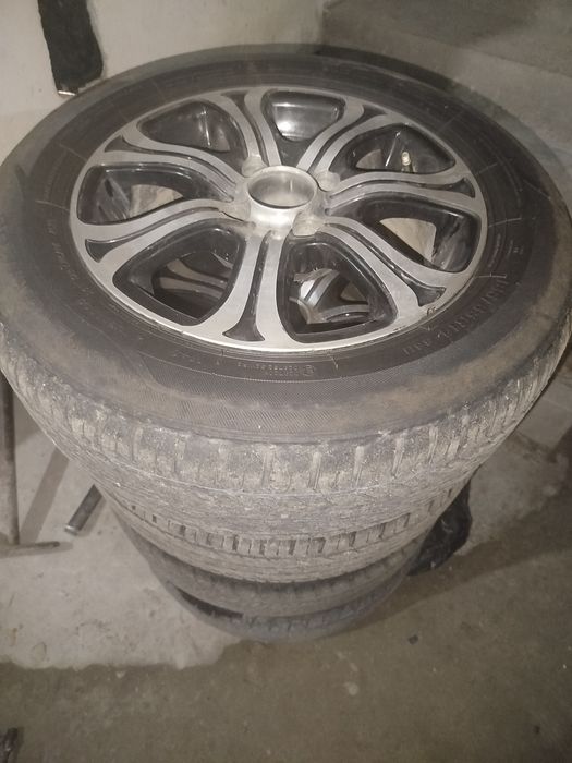 Balonlar xolati oʻrta narxdi klishamiz