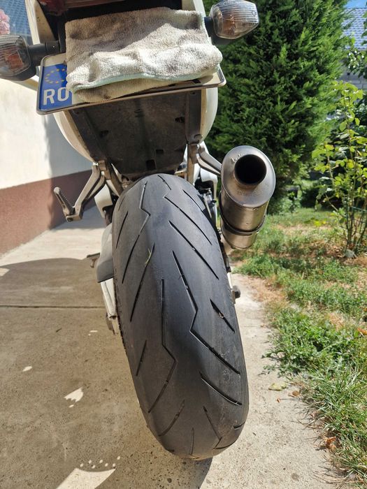 Motocicleta Honda CBR 929