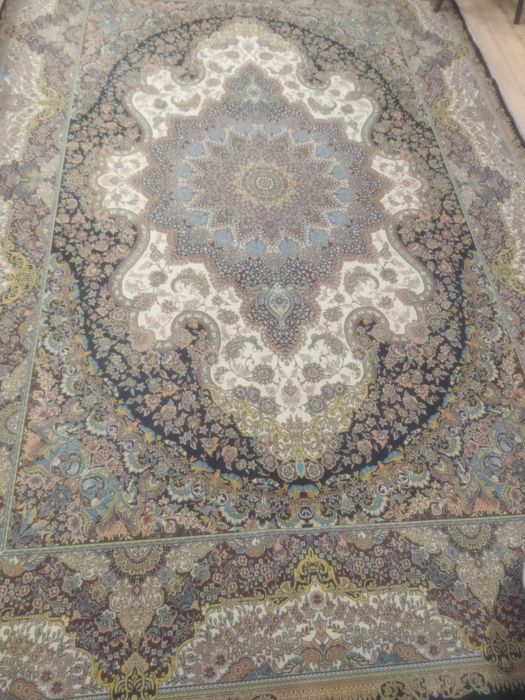 Почти новый ковер размер 2-3 окончательно 13