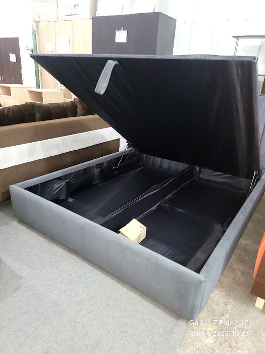 Pat tapițat nou 160x200 cu lada