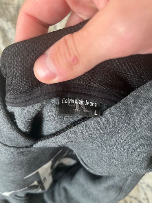 Суичър Calvin Klein