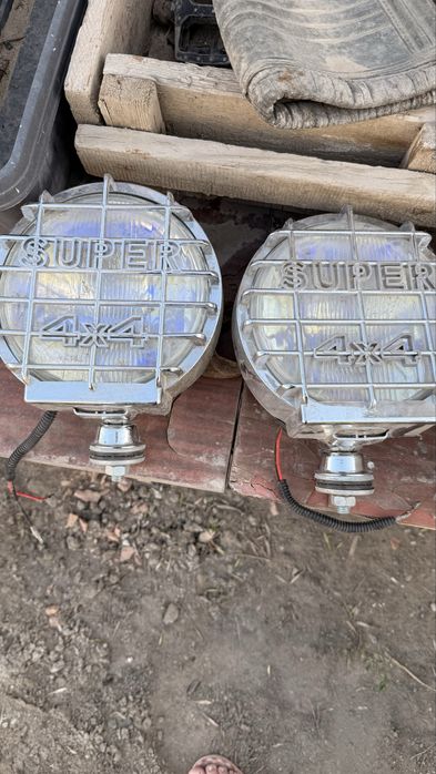 Джиптың фары сатылады