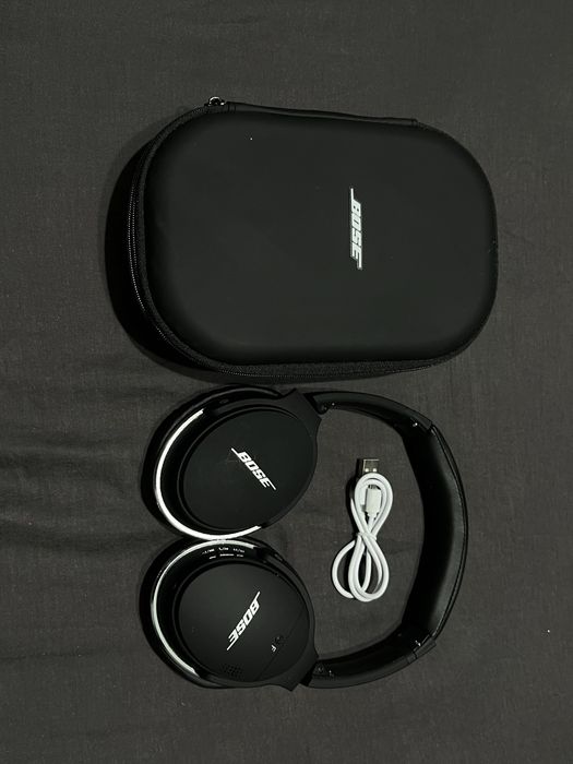 Casti Bose QuietComfort Muzica cu Carcasa Wireless