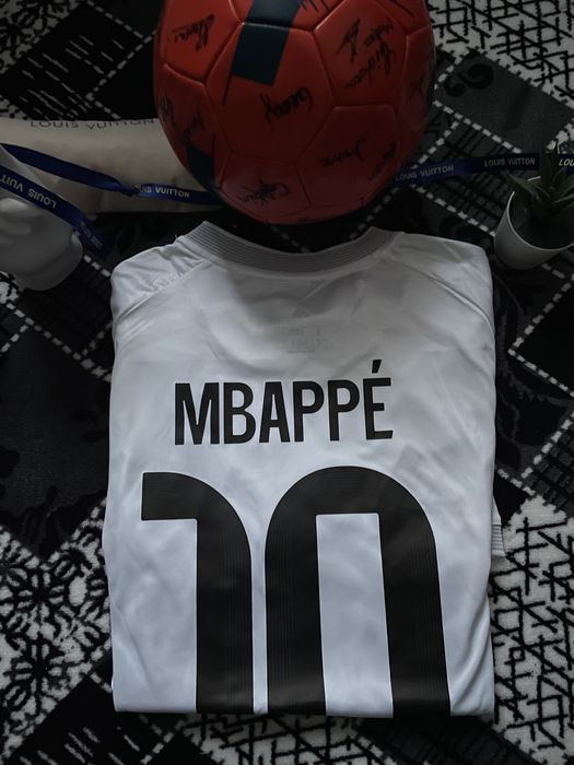Tricou Real Madrid 25/26 - Mbappe