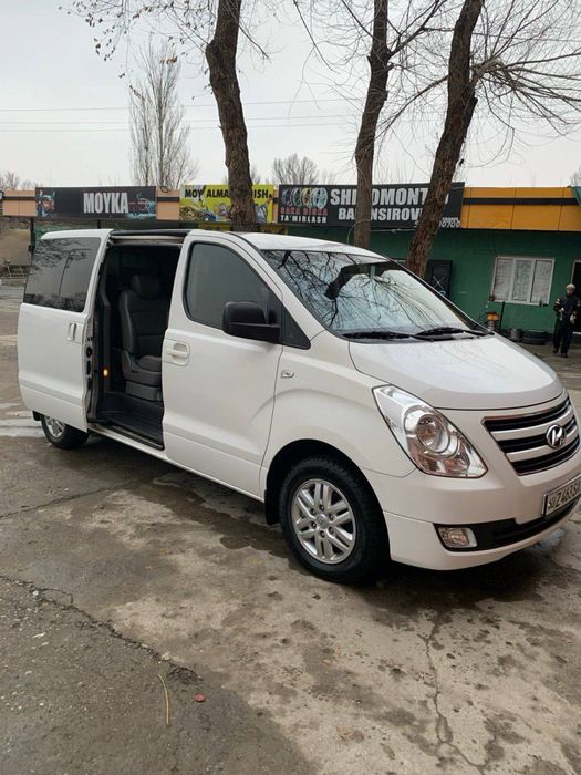 продам автомобиль Hundai H-1