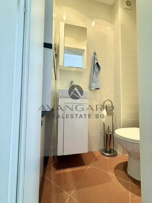 Продава се Тристаен апартамент в Пловдив, Център - 112 кв.м за 2054 €/кв.м - Снимка #6