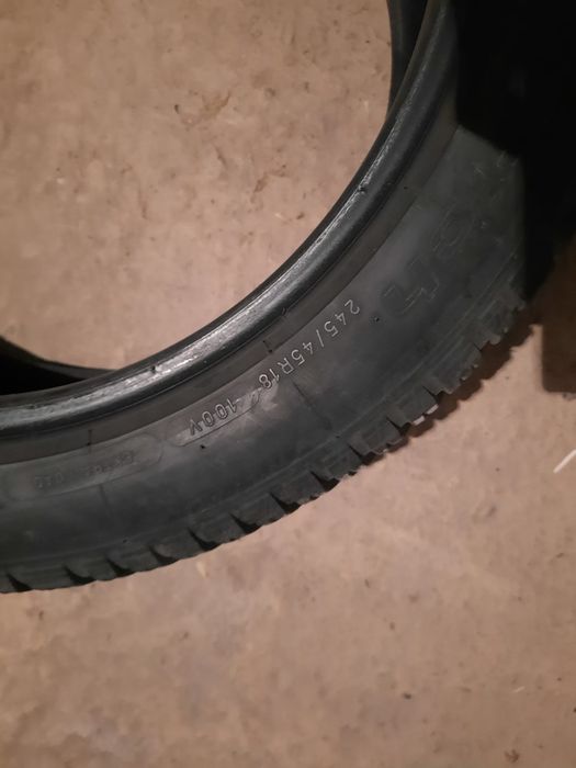 De vânzare anvelope