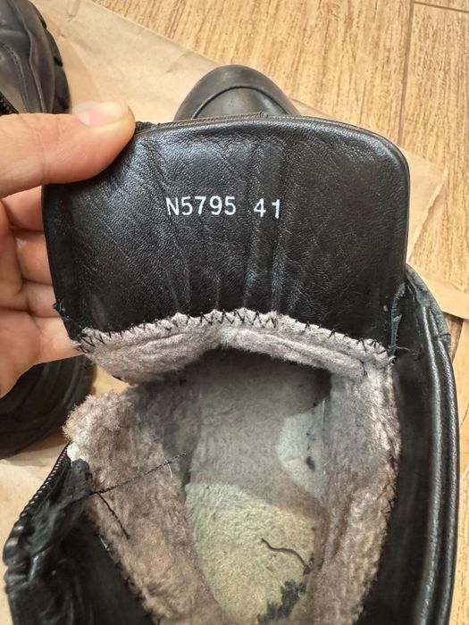 Черные ботинки ETOR