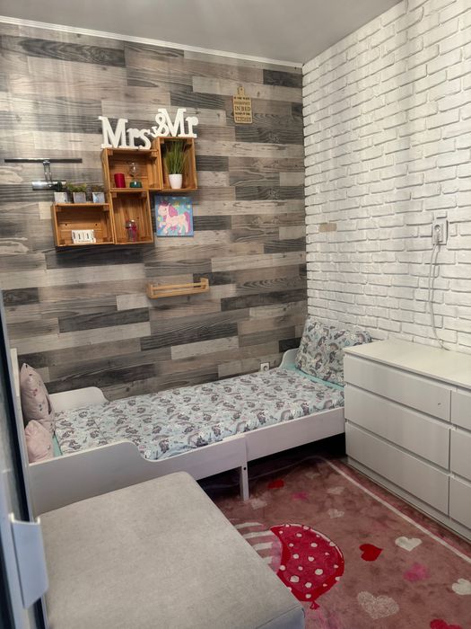 Дава се под наем Тристаен апартамент в София, Студентски град - 64 кв.м за 698.19 € - Снимка #3