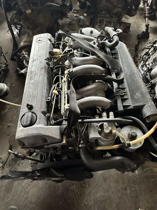 Двигетел мерседес 602 603