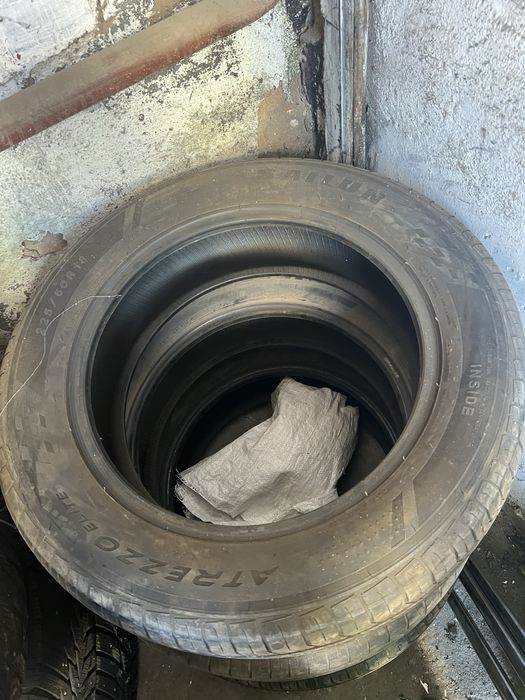 Продам летние шины 225/60 R18