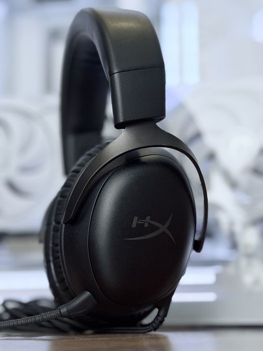 Игровые наушники HyperX Cloud lll