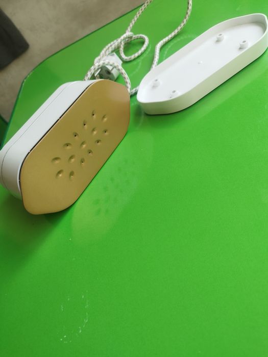 Утьюг белый удобный