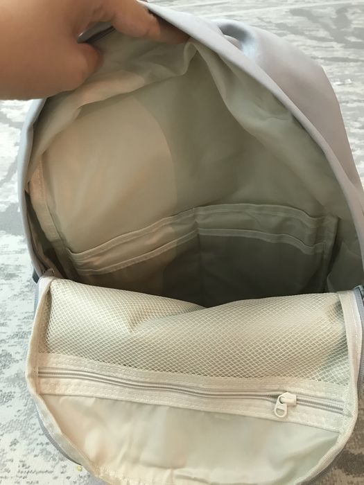 вместительный рюкзак